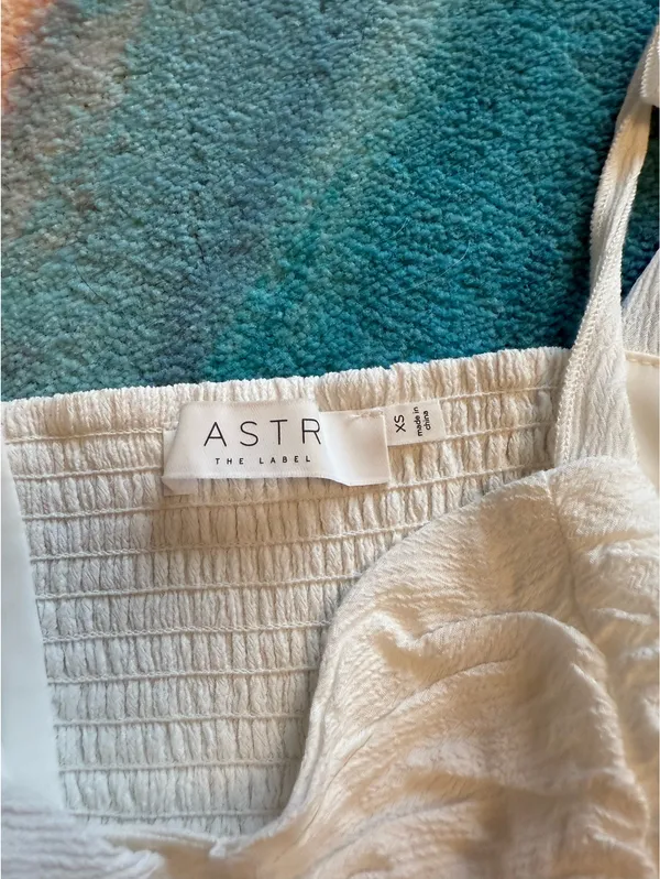 ASTR The Label white tie strap crop top - Image 2