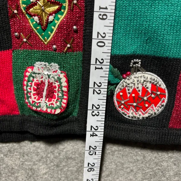 Victoria Jones Vintage Christmas Cardigan Sweater Zip Front Beaded Small‎ - Image 5
