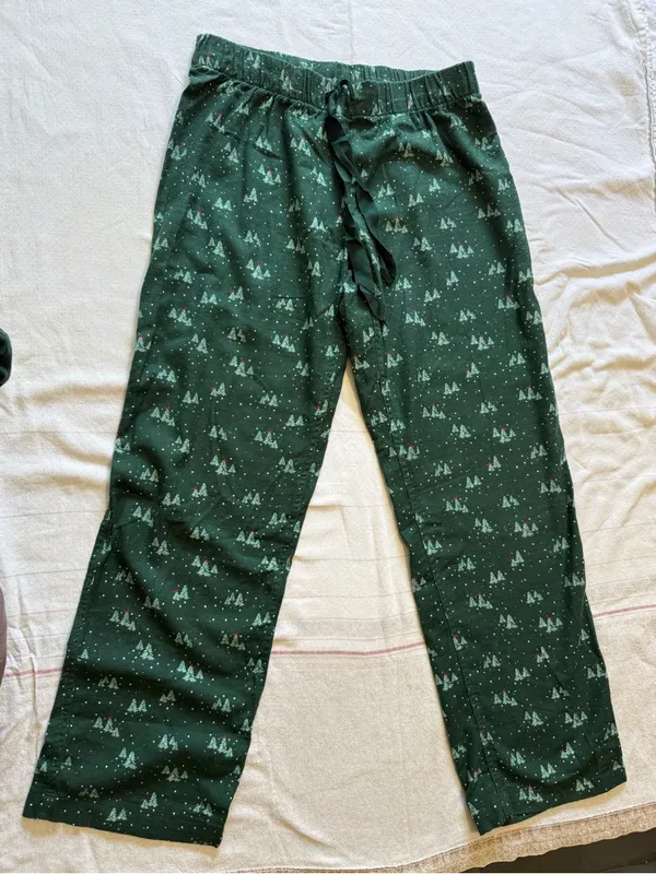 Lands' End Forest Green Two-Piece Pajama Set - Image 7