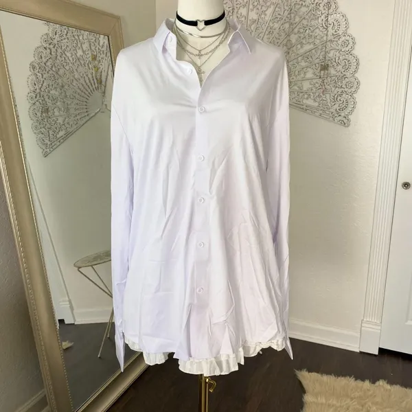 NWOT White Satin Button Up Blouse Size XL - Image 2