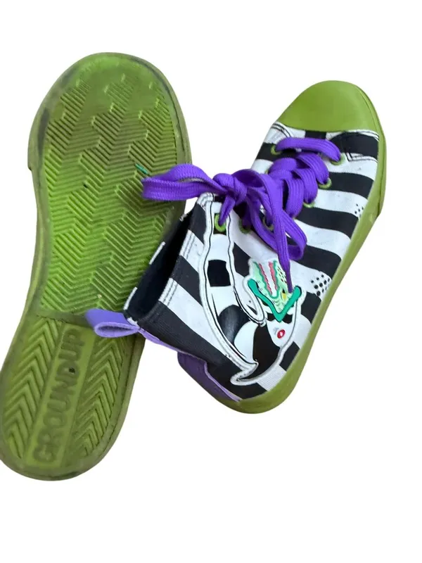 BEETLEJUICE Women’s Sand Monster Striped High Top Sneakers Size 7 - Image 4