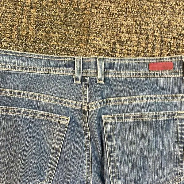 size 10 jeans - Image 4