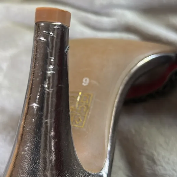 Vintage by Jeffrey Campbell Pewter/Red Ankle Strap 3” Heels Sz 9 - Image 10