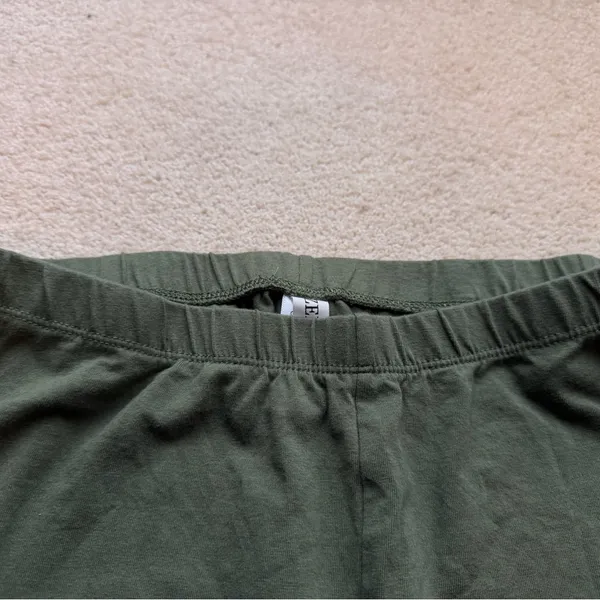 Zenana Outfitters Women's Olive Leggings - Image 3