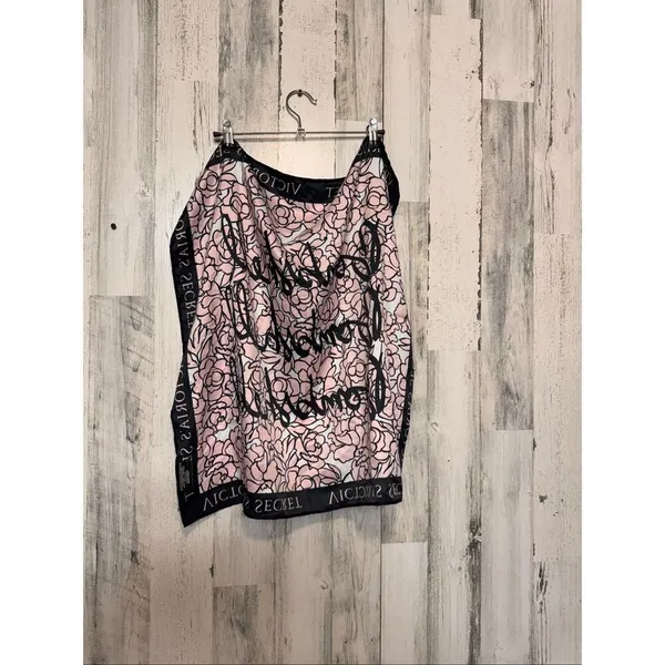 Victoria’s Secret Bombshell Floral Satin Square Scarf Pink & Black 25" - Image 5