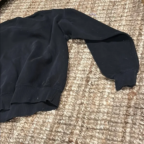 Brandy Melville New York SoHo Crew in Black Size Small - Image 7