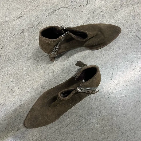 Steve Madden 8 point brown suede ankle boot - Image 3