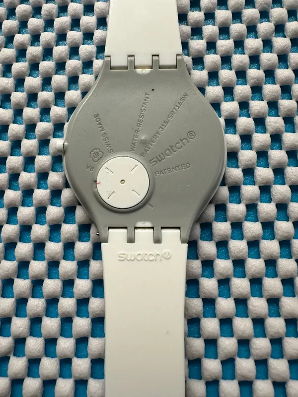 Swatch Watch Skinsnow SVUW101 Contemporary - Image 5