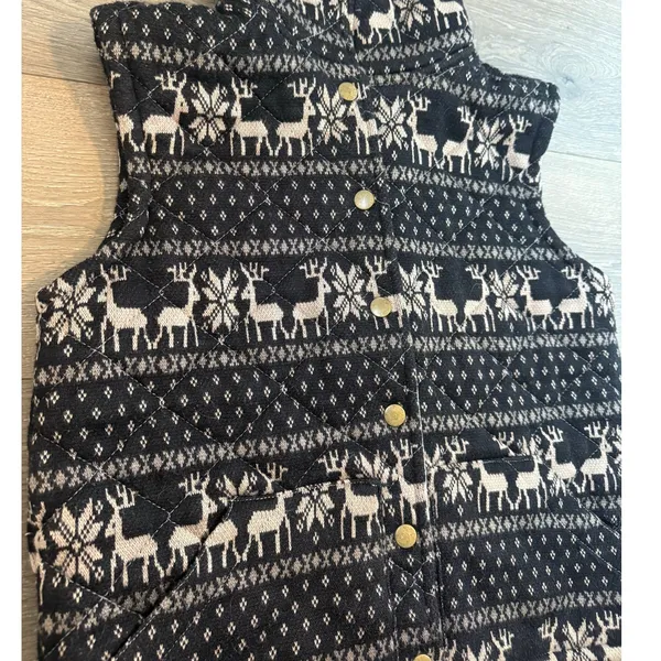 Free People Quilted Vest Fleece Lined Hood Deer Pattern‎ Size Extra Small - Image 3