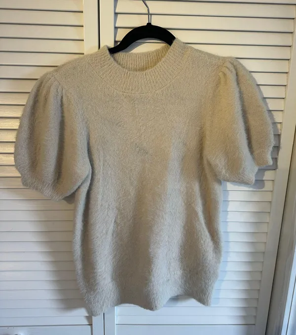 Cream Short Sleeve Sweater - Image 6