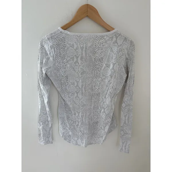 Lululemon Long Sleeve Top Bundle Grey Space Dye & Snakeskin Animal Print Size 4‎ - Image 6