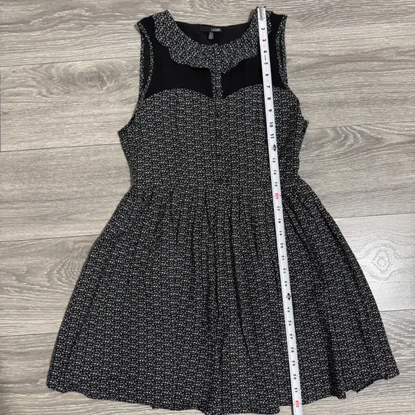 Ladakh Black White Geometric Print Fit Flare Zip Dress Women Size 4‎ Cutout - Image 14