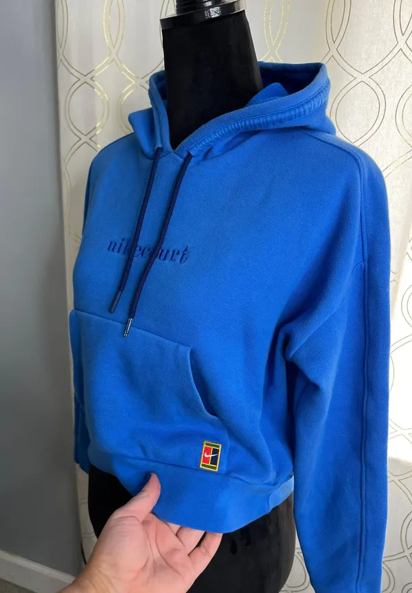 Nike court Pullover Crop Sweatshirt Hoodie - Image 2