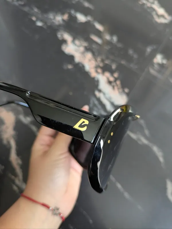 Bevi Oversized Shield Sunglasses Black - Image 6