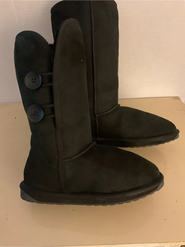 ENU Australia women black suede sheepskin tall classic boots US 7 - Image 4
