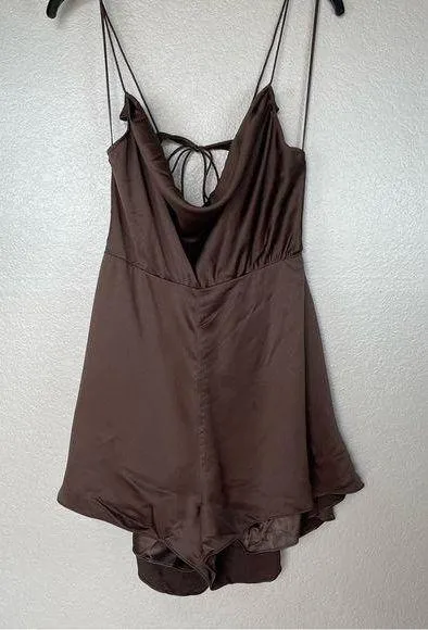 Meshki Kelsey Cowl neck Playsuit SZ L - Image 2