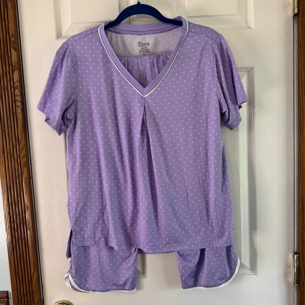 Flora Pajama Set Sleepwear Polka Dot V Neck Loungewear‎ Comfy Medium - Image 6