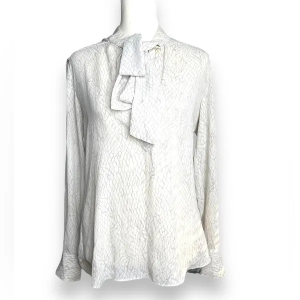Babaton Textured Tie-Neck Long Sleeve Button-Down Blouse Size XS - Image 3