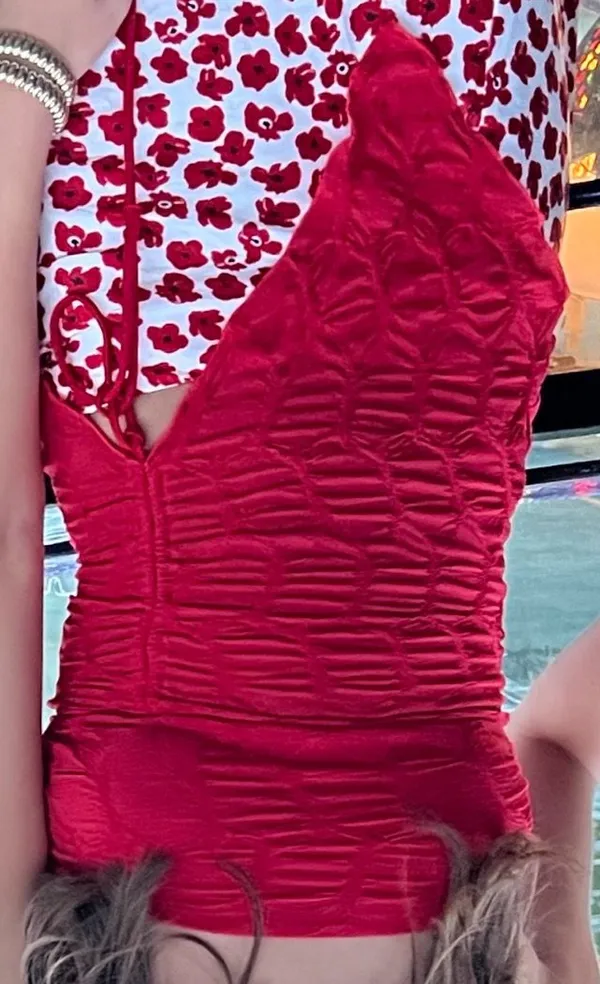 Urban Outfitters Silence + Noise Remy Textured Tube Top in red - Image 3