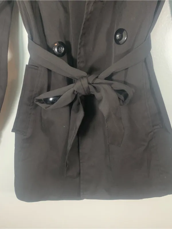 Vertigo Paris Black Double-Breasted Tie-Waist Trench Coat Ladies Sz Medium - Image 4