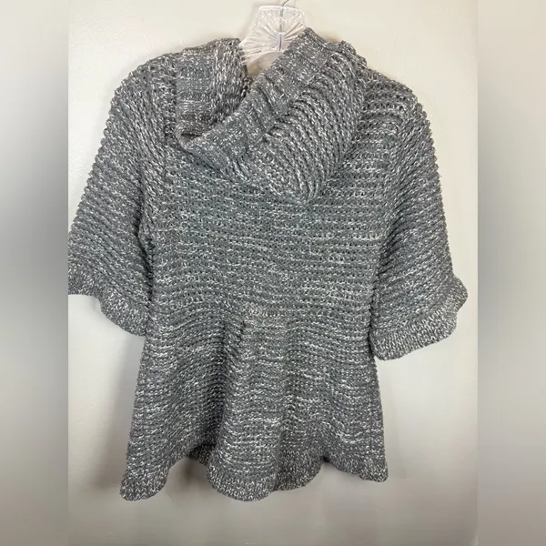 Free People Women's Chunky Knit Gray‎ Button Up Cardigan Hooded Size Medium - Image 2