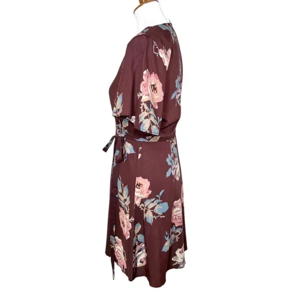 Show Me Your Mumu Women's Red Andrea Printed Wrap Dress Size S - Image 5