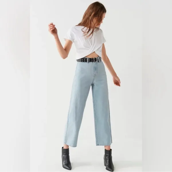 BDG Urban Outfitters High & Wide light wash blue jeans, size 25 western Y2K - Image 5