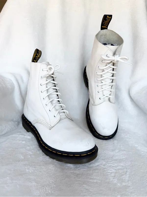 Dr. Martens 1460 Pascal Boots in Off White Size 8 - Image 2