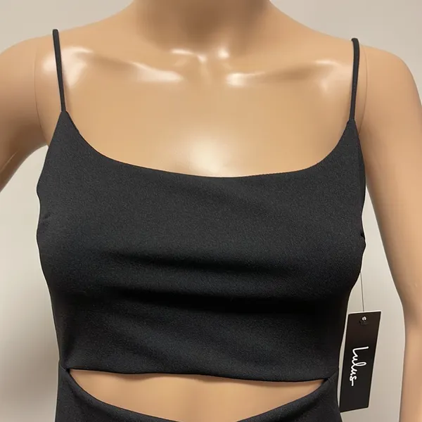 NWT Lulu’s Little Black Dress with peek a boo front opening - Image 4