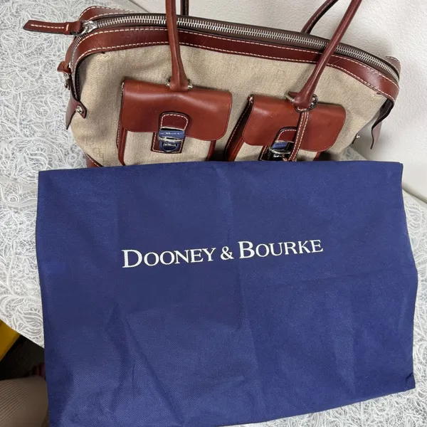 Dooney & Bourke Double Pocket Tote Tan Monogram Brown Leather HandBag Classic - Image 10