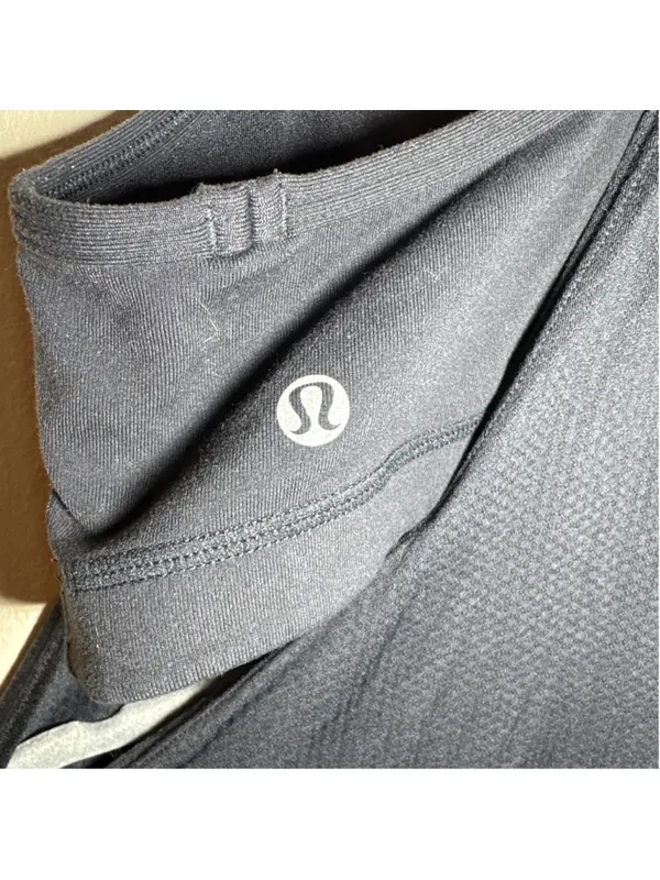 Lululemon Racerback Tank Top Black Size 8 - Image 3