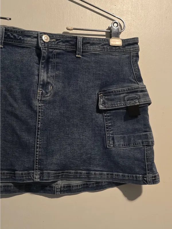 Princess Polly Blue Denim Mini Skirt with Cargo Pockets - Image 3