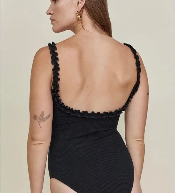 Reformation black bodysuit - Image 6