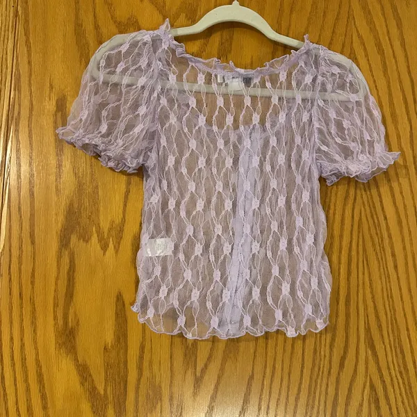 Hyfve Lace Short Sleeve Cropped Top in Lavender - NWOT - Size L - Image 4