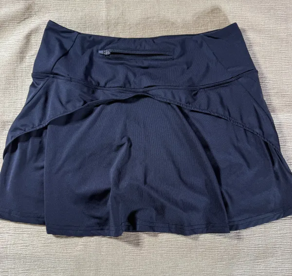 YYV Women’s Black Athletic Skort Size M Built In Shorts Zip Pocket Tennis Golf - Image 8