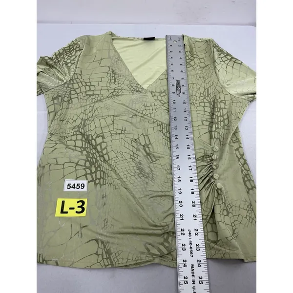 Womans Tribal Wrap Blouse L/L Green V Neck 3/4 Sleeve Button Detail - Image 7