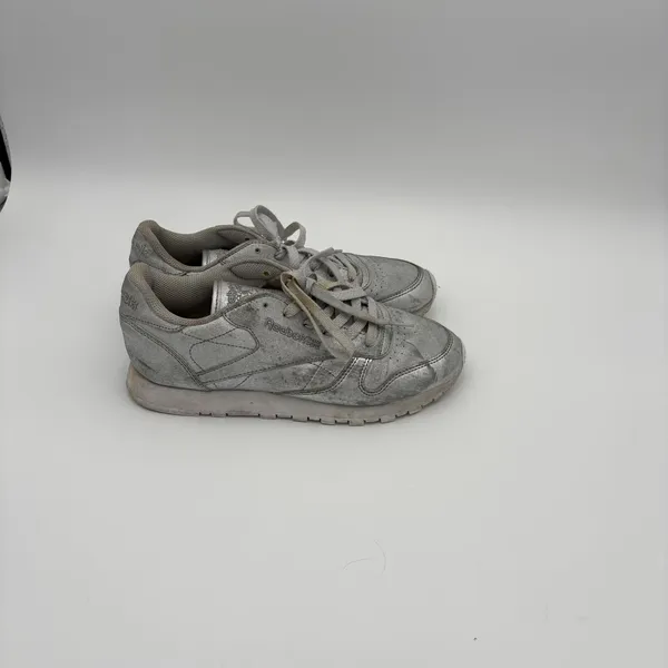 Reebok Shoes Womens 7.5 Classic Casual Sneakers Silver Leather Lace Up BD5757 - Image 3