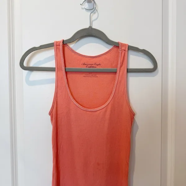 American Eagle Y2K Pink Ribbed Tank Top Small Bella Swan Elena‎ Gilbert Logo - Image 2