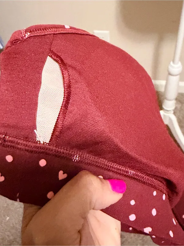 Lululemon Flow Y Heart Bra Light Support sold out color size 10 women's NWT - Image 9