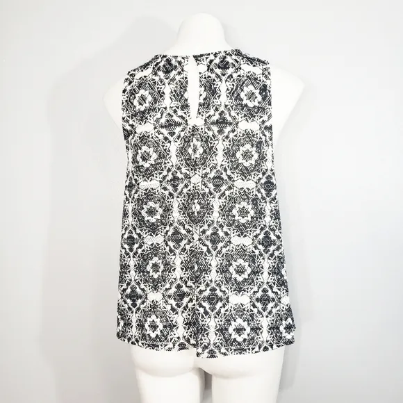 One Clothing Geometric Medallion Print Sleeveless Tank Top Blouse Black White Lg - Image 4