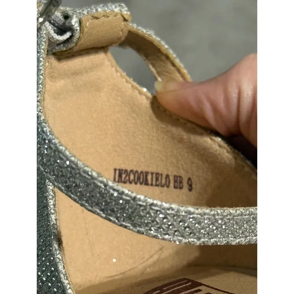 IDIFU Women's IN3 Amy Block Heel Dress Sandals Open‎ Toe Size 9 Silver Glitter - Image 10