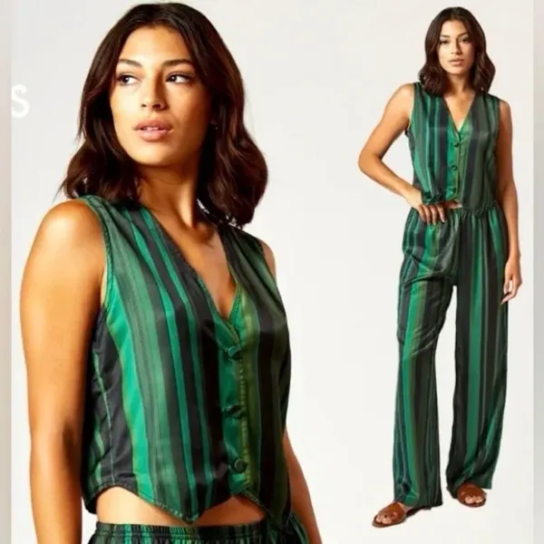 NWT Plush Revolve 2 piece day to evening pant set SIZE S - Image 2