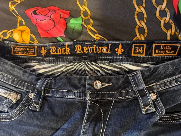 Rock Revival Jeans - Image 3
