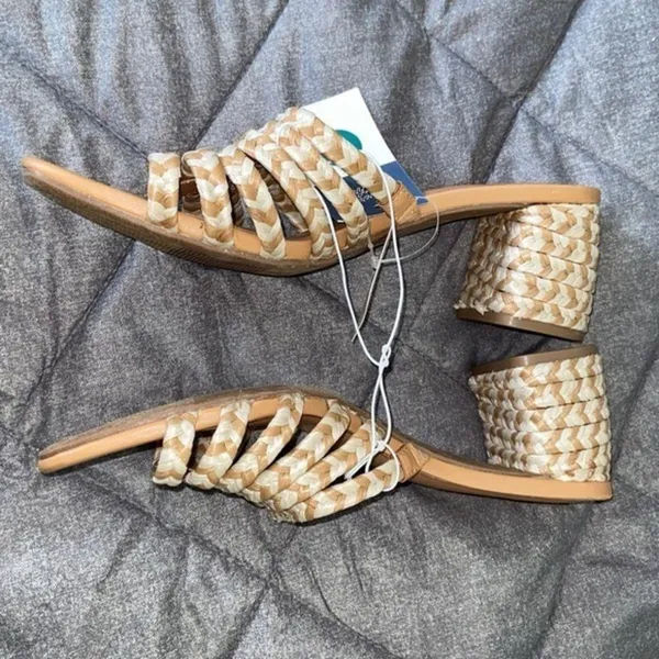 Universal Threads Women's Rachel Heels - Tan - Size 9 - Image 20
