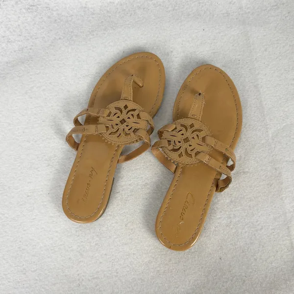 Circus NY Thong Sandals Womens 6 Medallion Laser Cut Tan Summer‎ - Image 7