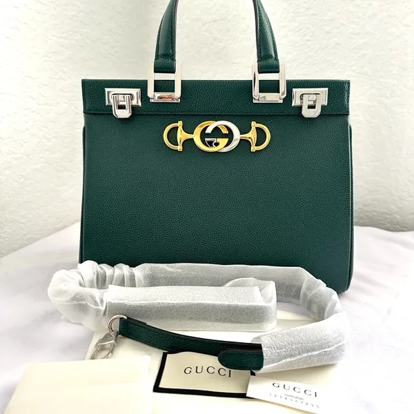 Gucci Small Zumi Green Grainy Leather Handbag - Image 9