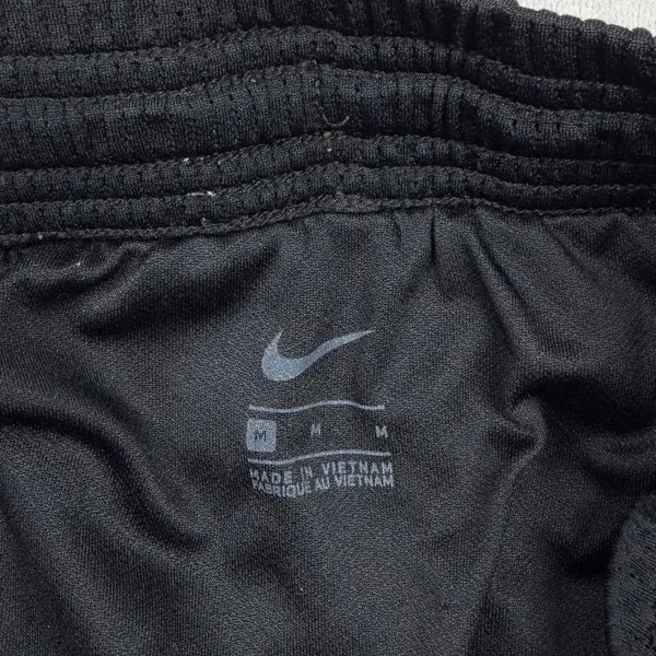 Nike Women’s Black Running Shorts Lined Athletic Workout Size Medium - Image 3