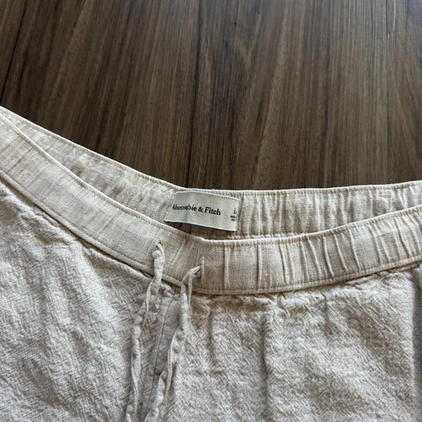Abercrombie Linen Shorts - Image 2