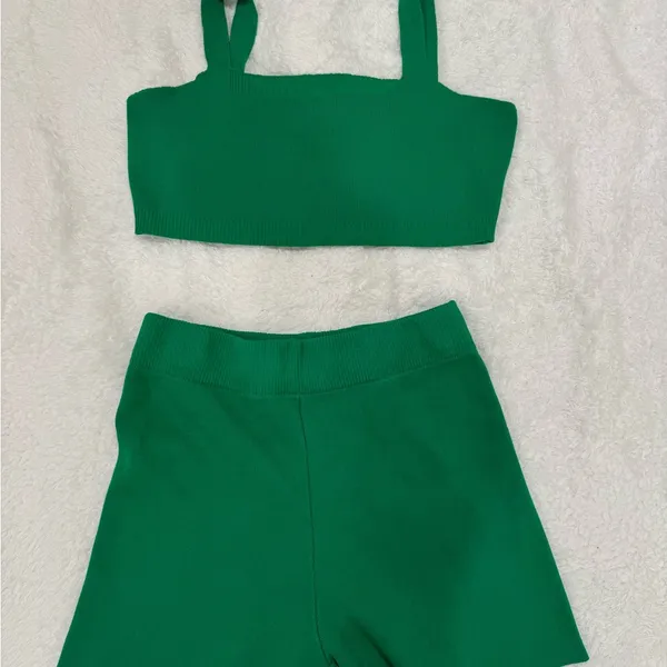 Amazon Green Knitted Two Piece Set - Image 3
