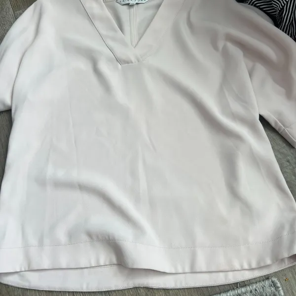 Trina‎ Turk medium blouse - Image 5